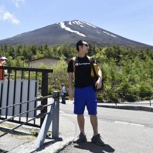 Meet your Posher, Boris